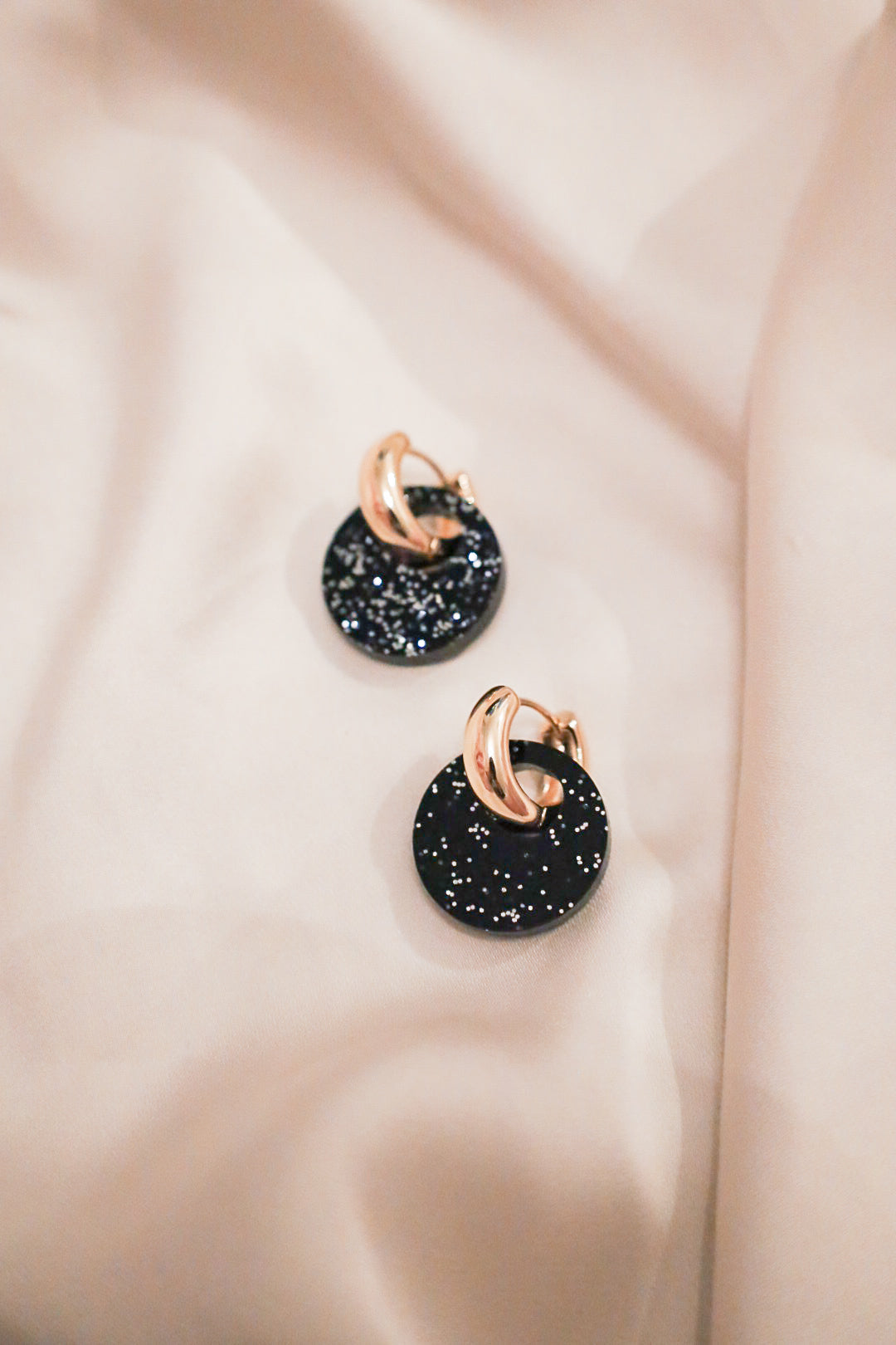 Olivia -korvakorut akryyli