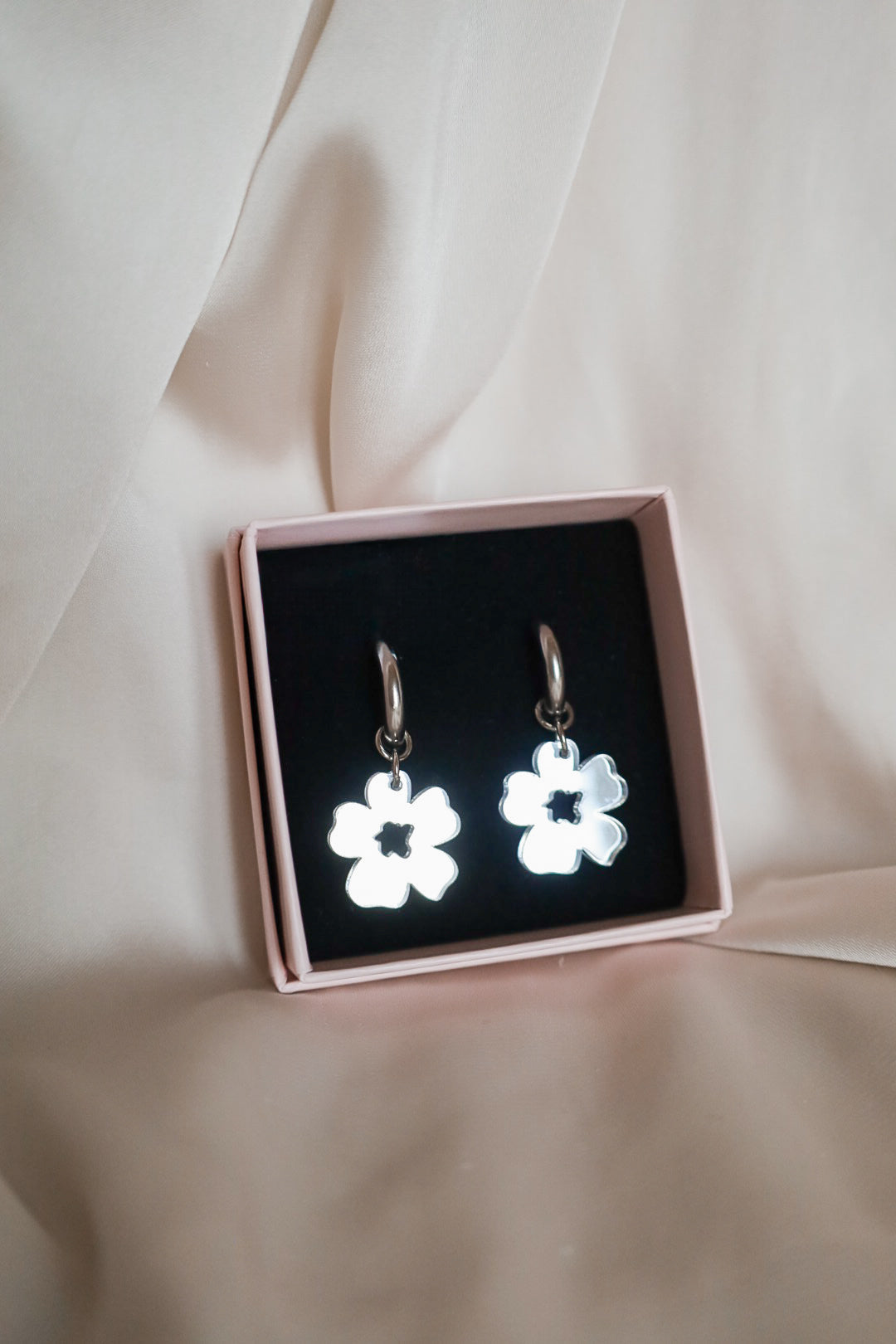 Lydia -korvakorut mini