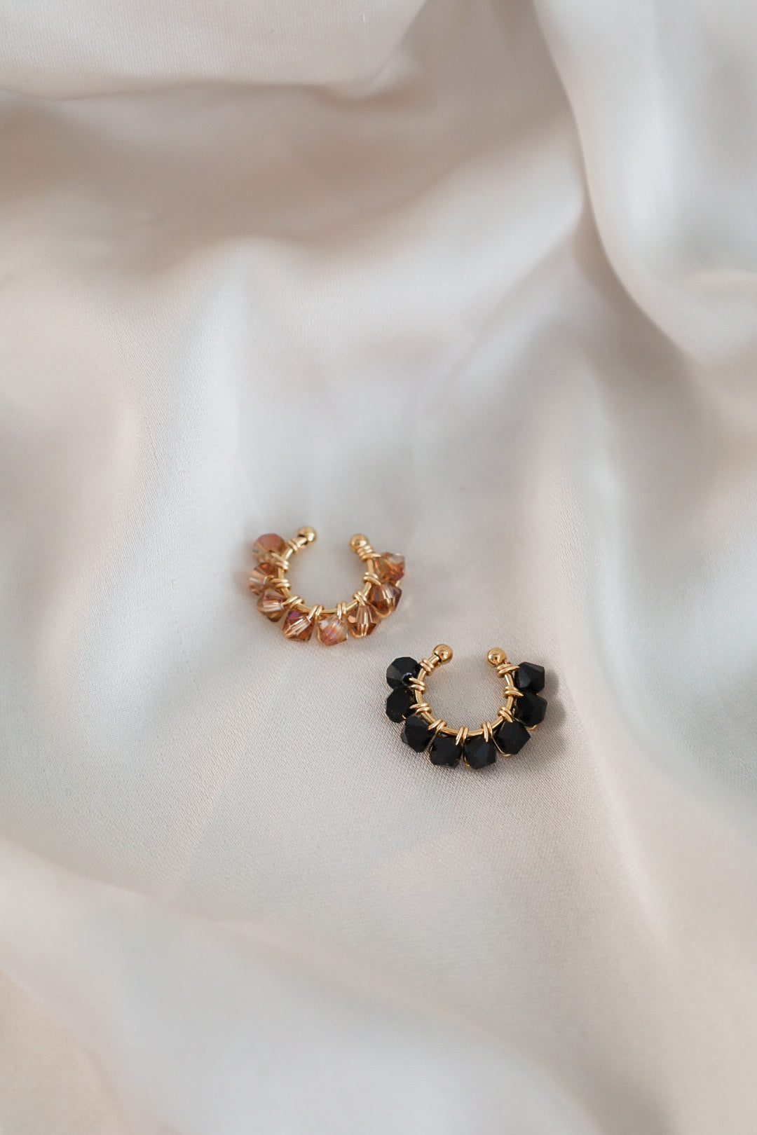 Ear cuff -korvakoru