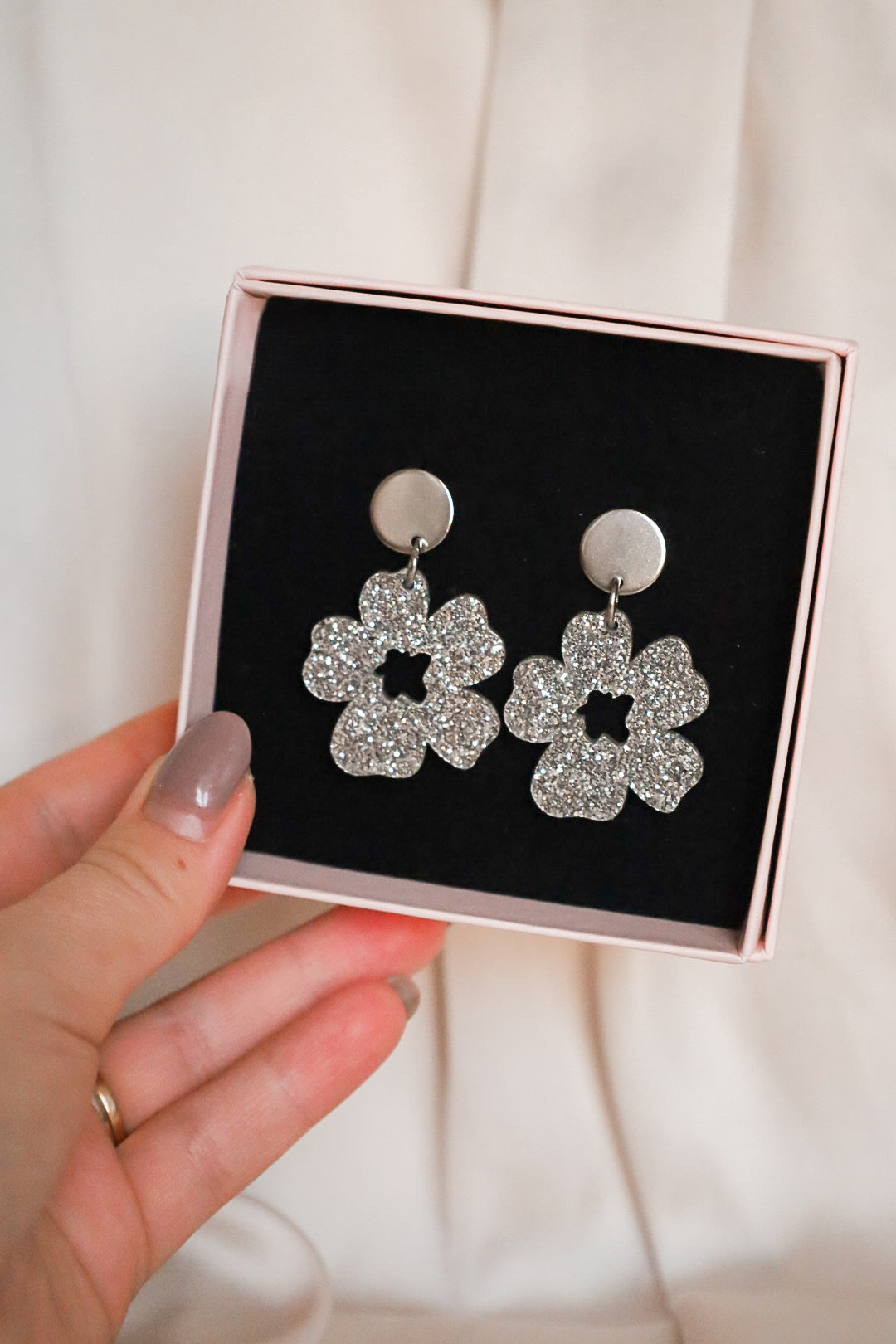 Lydia -korvakorut maxi