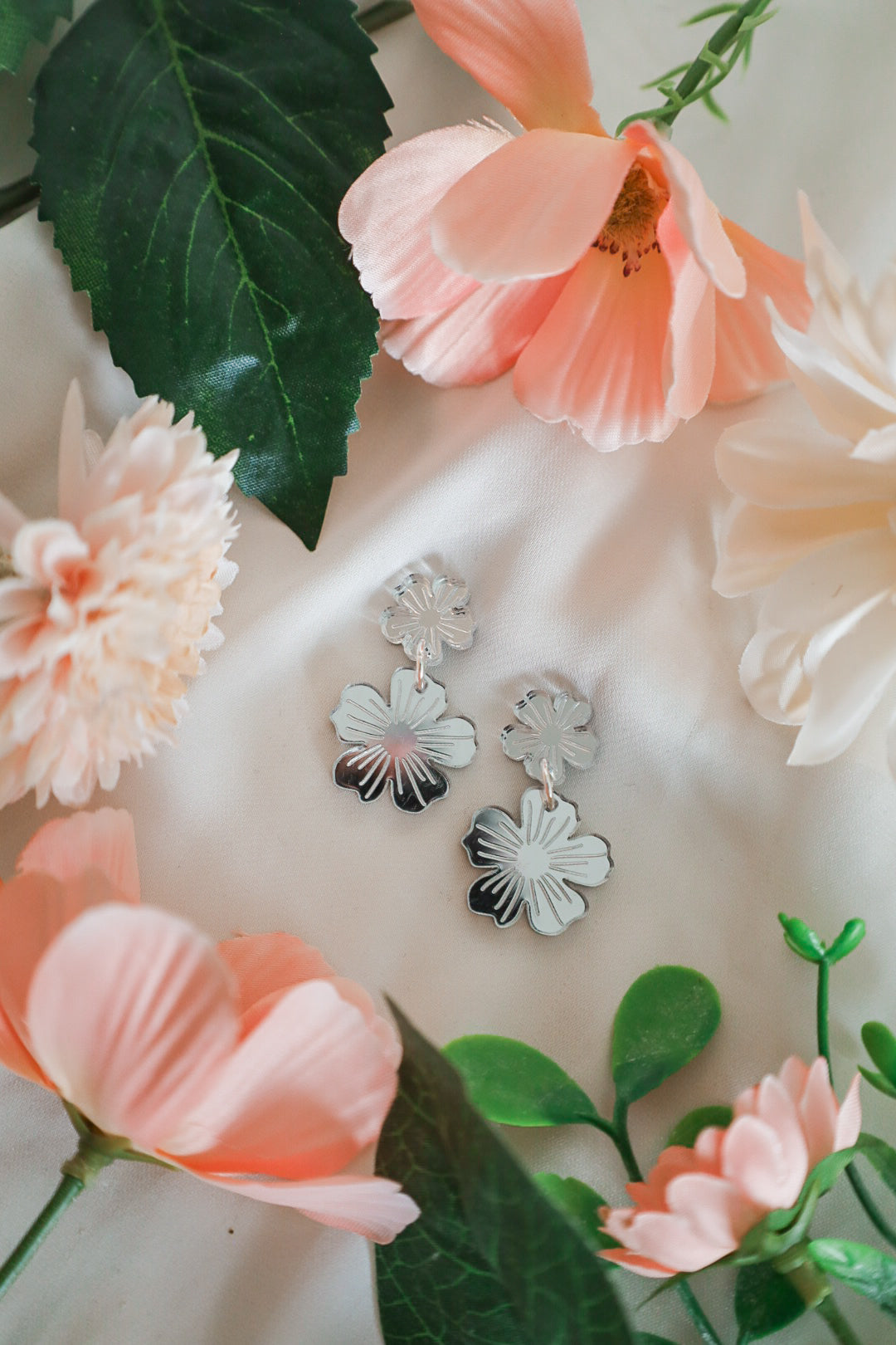 Lilja Double -korvakorut