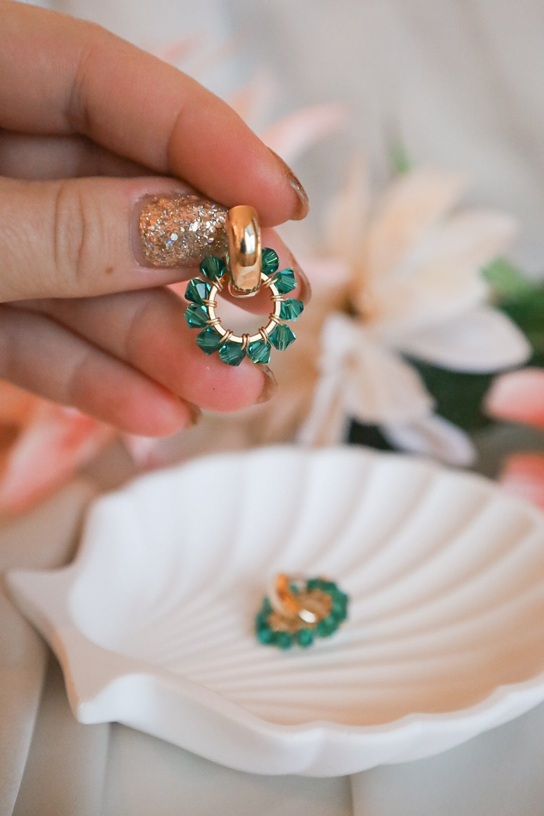 Olivia -korvakorut kristalli