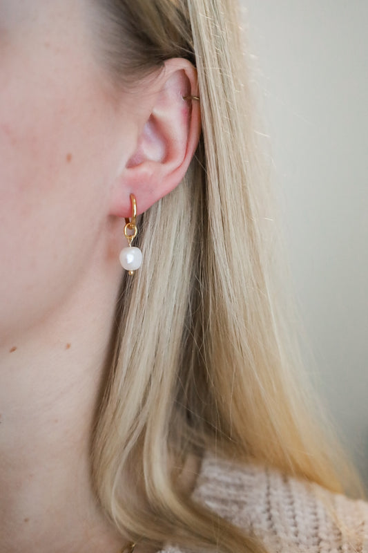 Mette -helmikorvakorut