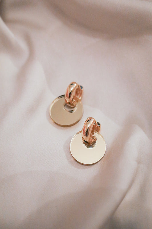 Olivia -korvakorut akryyli