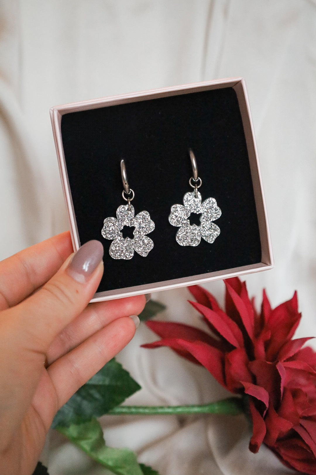 Lydia -korvakorut midi