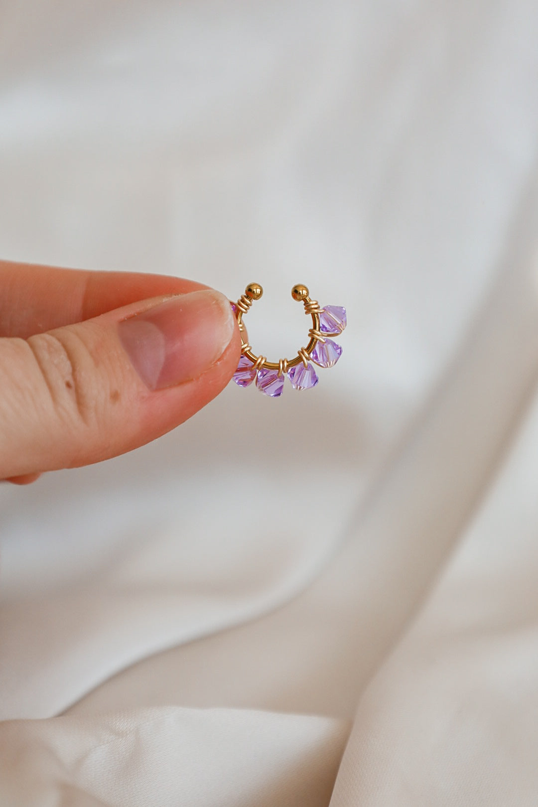 Ear cuff -korvakoru